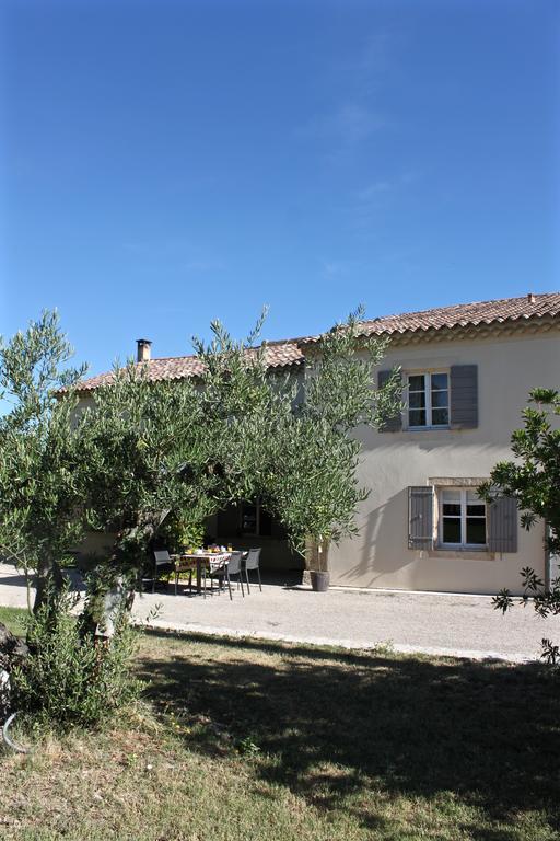Bed and Breakfast Domaine De Fontbelle Graveson Exterior foto